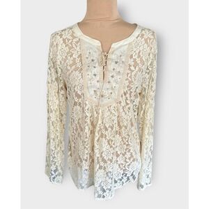 Miss Me Women’s Medium Flower Embroidered Long Sleeve Peasant Top Blouse